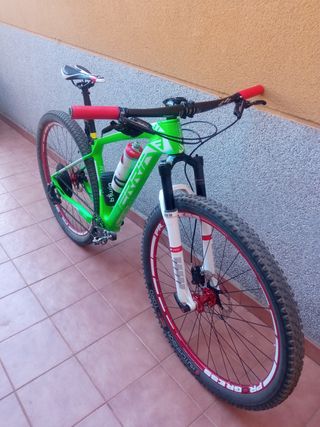 Berria Bravo 29" talla S.