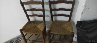 Sillas antiguas de anea