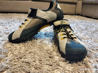 zapatillas suelas rígidas