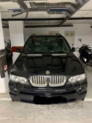 BMW X5 4.8 is