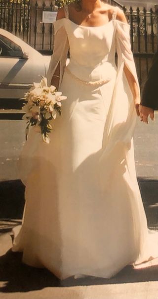 precioso vestido de novia estilo medieval 