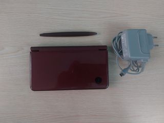 NINTENDO DS XL