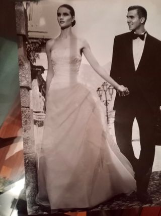 Vestido de novia. Marca PRONOVIAS. Talla L