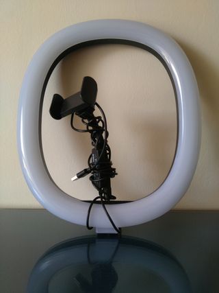 Aro de luz con trípode