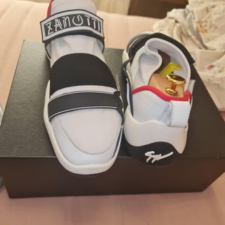 Giuseppe Zanotti sneakers