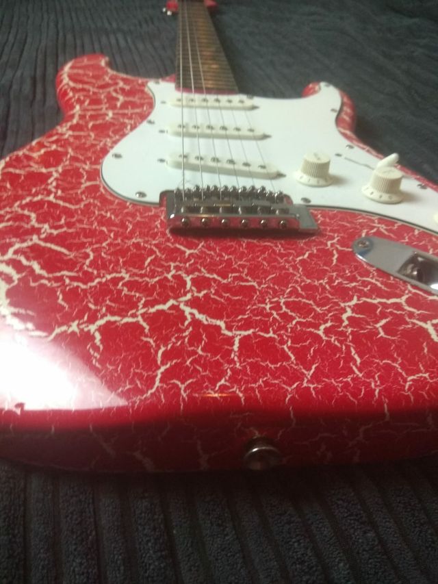 guitarra eléctrica stratocaster