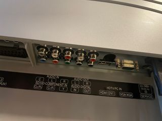 TV Loewe Xelos 37"
