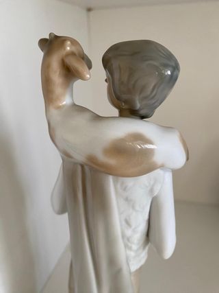Pastor con cabrito porcelana Nao porcelana