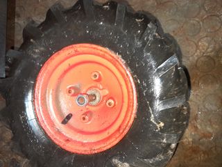 ruedas de mula mecánica