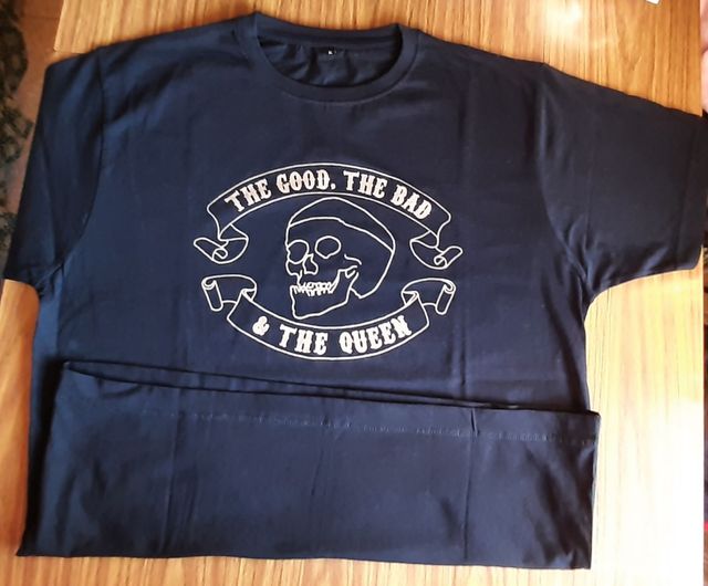 Camiseta negra algodón estampada CALIDAD