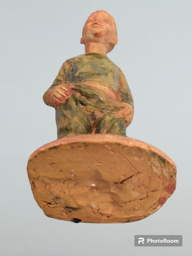 Escultura Niño en pijama