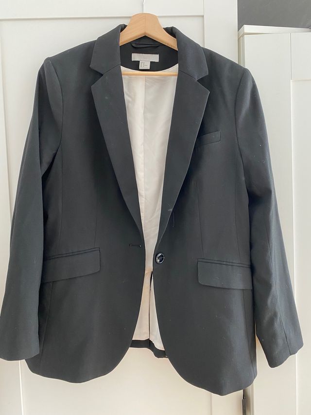Blazer negra H&M