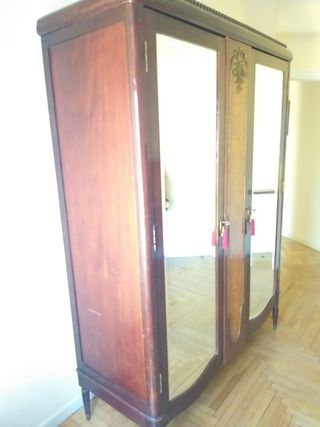 armario antiguo gran calidad