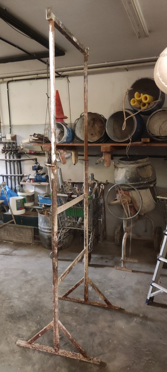 caballete gran altura y firmeza