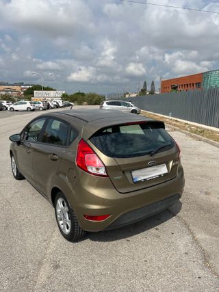 Ford Fiesta (83.000 Km, 2013)