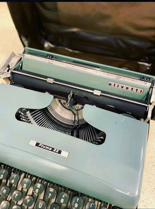 MAQUINA OLIVETTI, PLUMA 22 BICOLOR