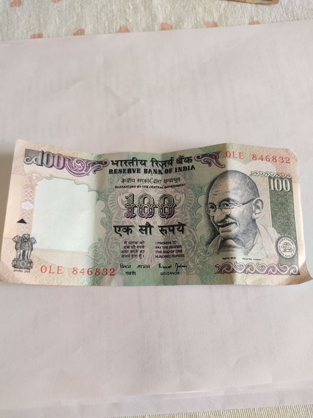 banconota 100 rupie India