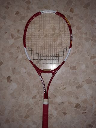 Lote de tres raquetas y dos fundas de tenis