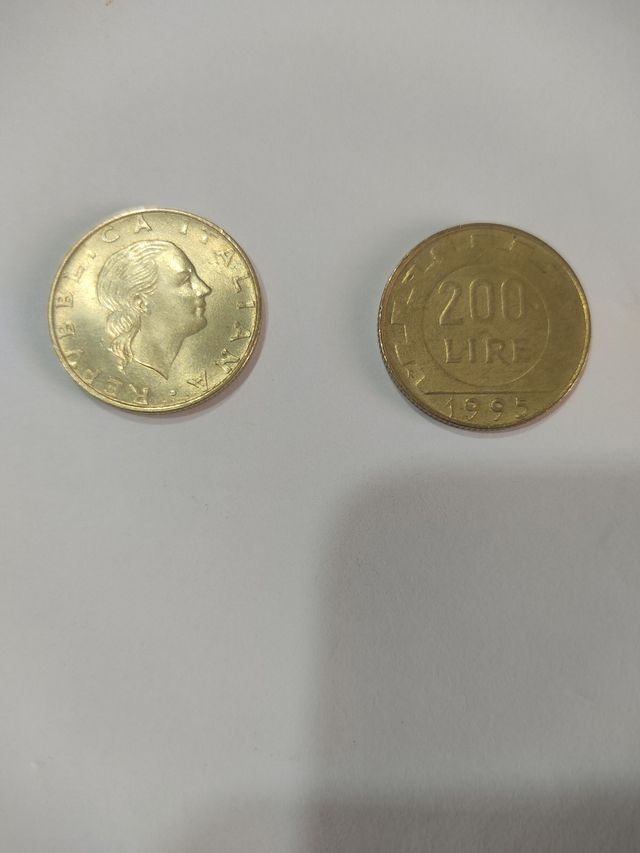 Lire 200 italiane