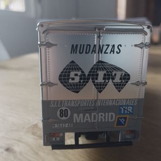 Miniaturas de camiones antiguos