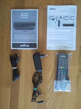 Decodificador ENGELSAT RS8100Y