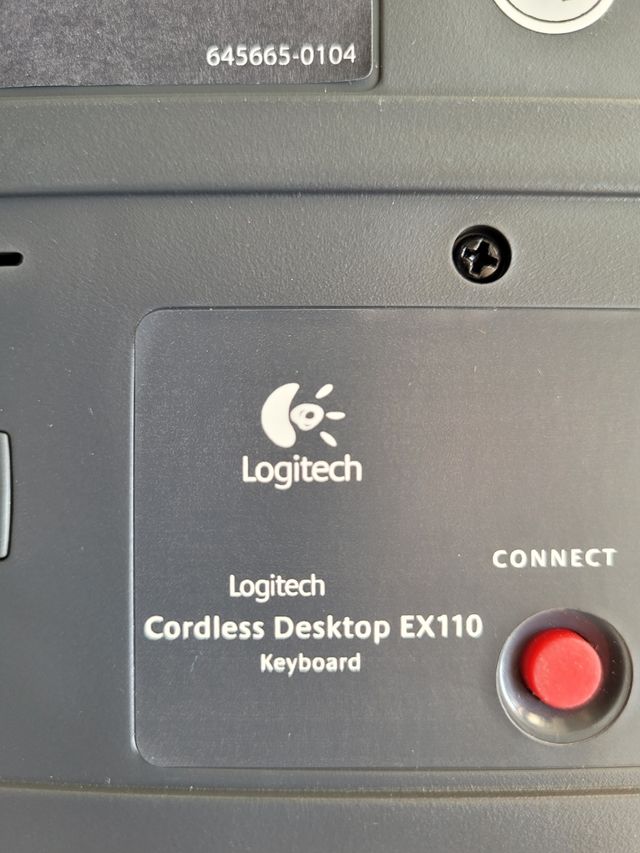 Teclados inalámbricos Logitec