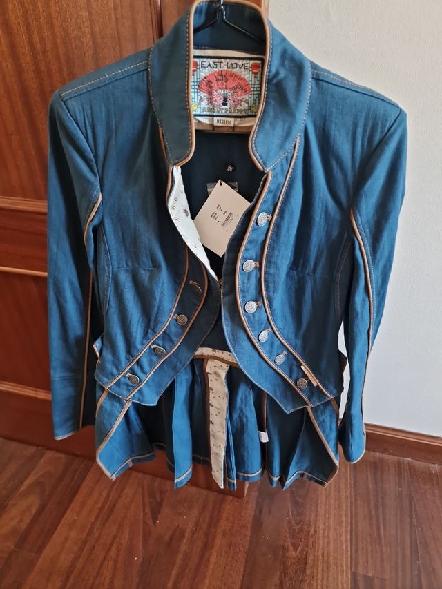 Chaqueta highly preppy