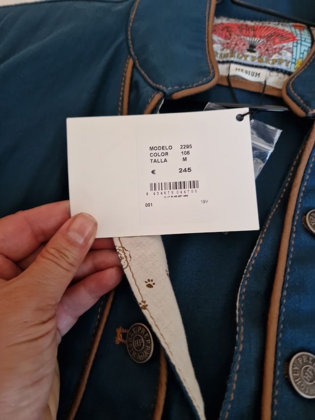 Chaqueta highly preppy