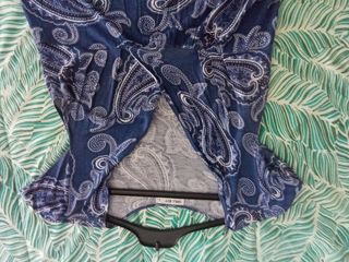 Vestido pecho cruzado en pico.corte bajo pecho L