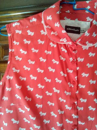 Camisa sin mangas talla L."mi hermana pequeña"