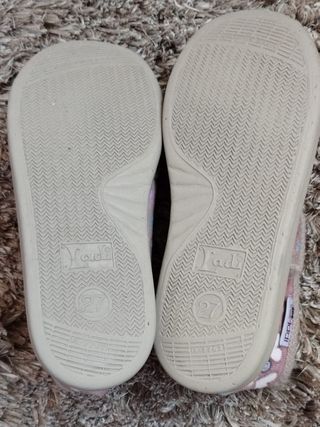 Zapatillas de casa niño/a nº 27