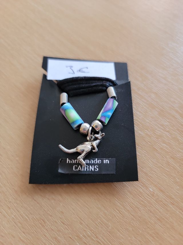 Kangaroo Necklace - Collar