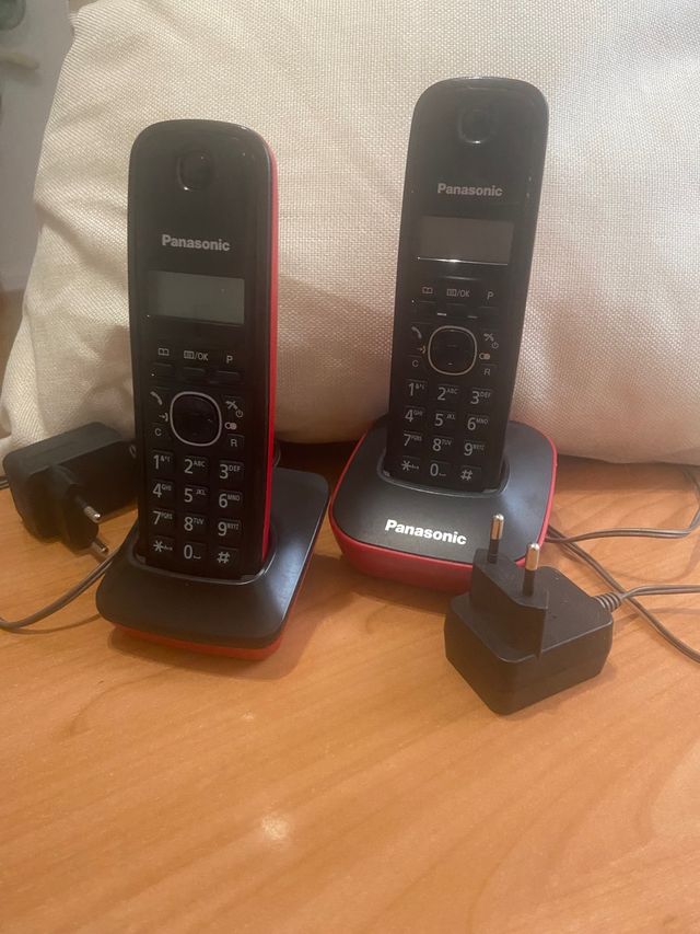 Teléfono inhalambrico Panasonic Dual