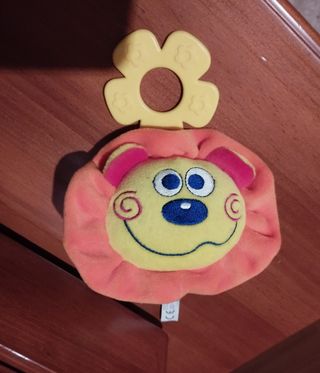 Lote Tótem Lamaze y peluche bebé León vibrador 