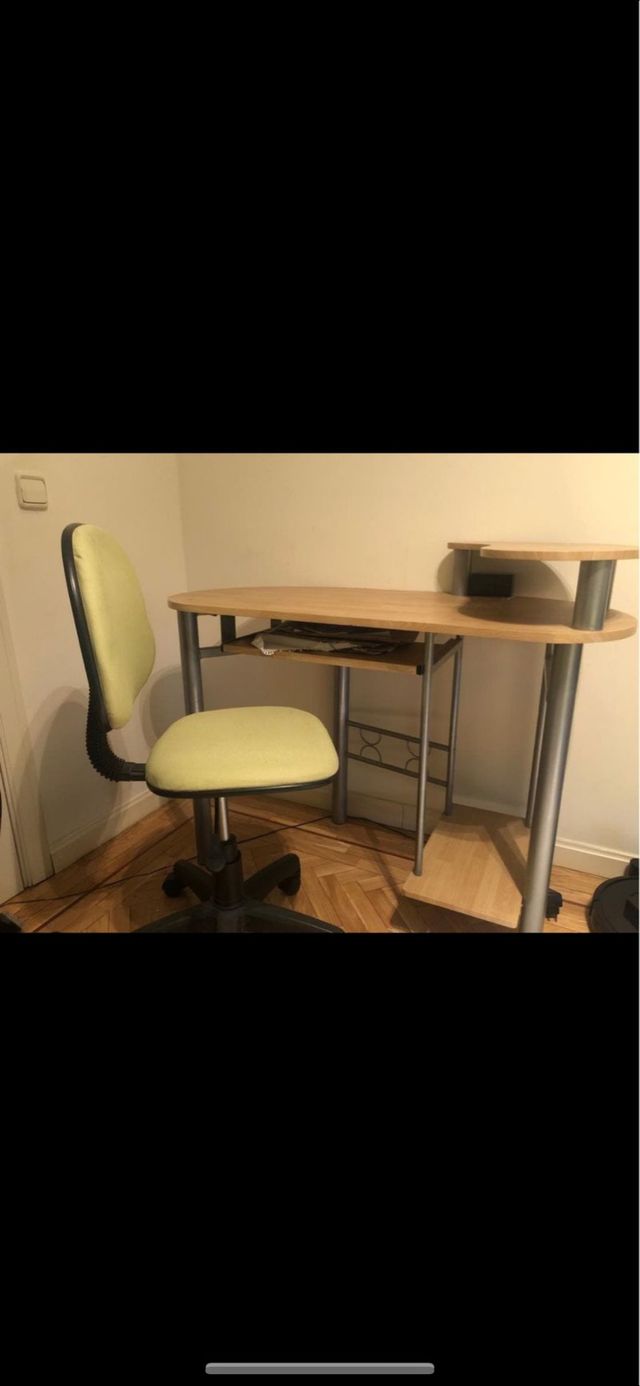 escritorio oficina con silla