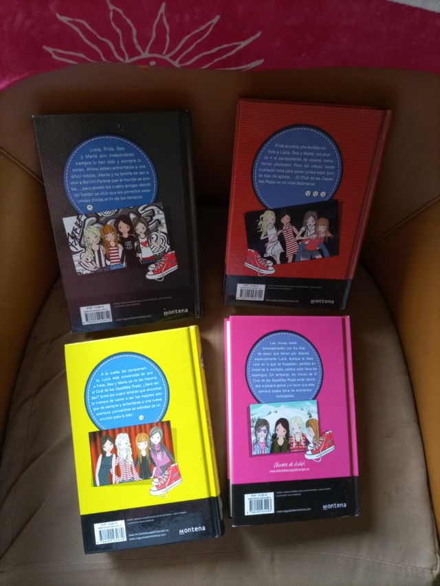 4  LIBROS : EL CLUB DE LAS ZAPATILLAS ROJAS
