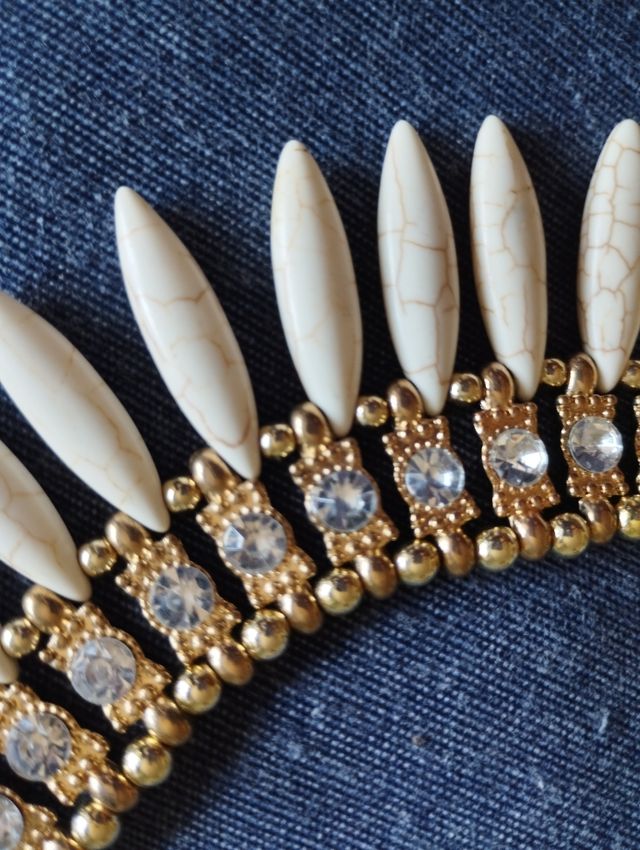 Collar/gargantilla reversible