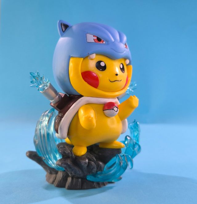 PIKACHU DISFRAZADO DE BLASTOISE