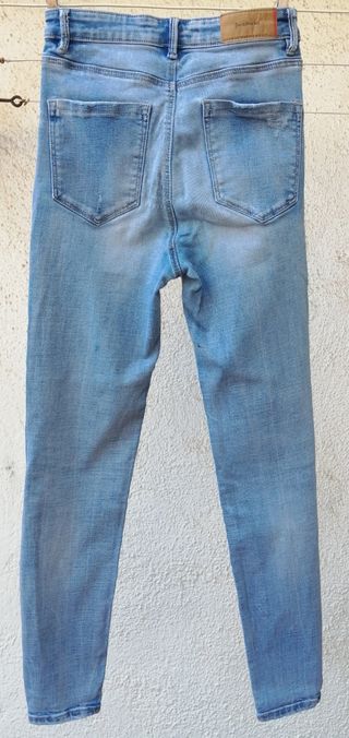 Pantalón tejano mujer Stradivarius