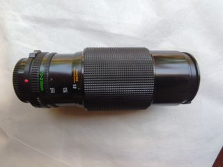 Cámara Canon AT-1, objetivos y complementos.