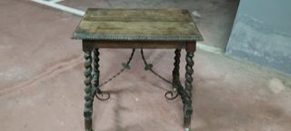 Oportunidad. Vendo mesa vintage.