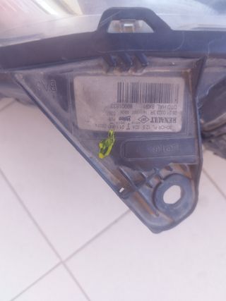 FARO DELANTERO COPILOTO RENAULT LAGUNA III