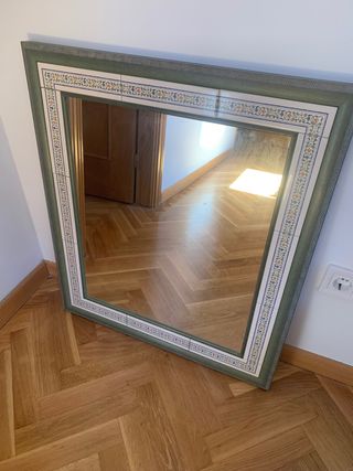 Conjunto Espejo y accesorios baño