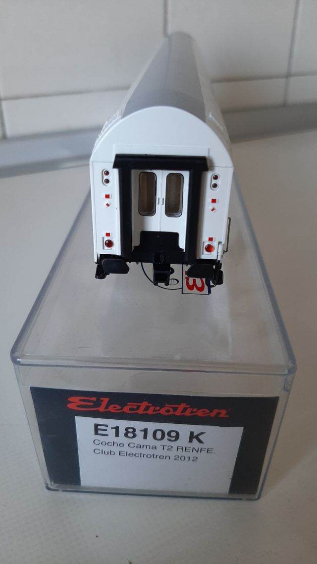 Coche camas T2 HO Electrotren E18109 K