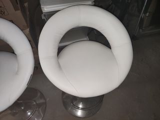 Taburetes regulables