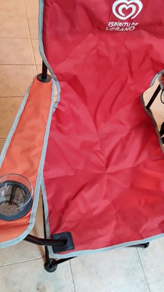 sillas nuevas sin estrenar cada 18.95€