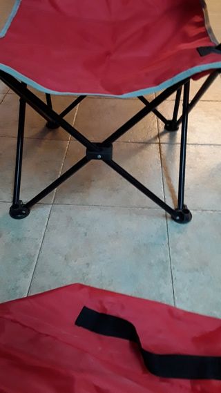 sillas nuevas sin estrenar cada 18.95€