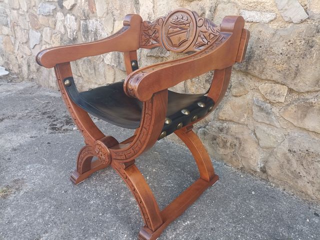 SILLÓN MEDIEVAL ( JAMUGA )