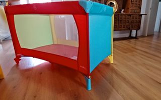 cuna de viaje como nueva