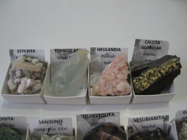 Minerales de coleccion. Gran calidad. Cajas 4x4